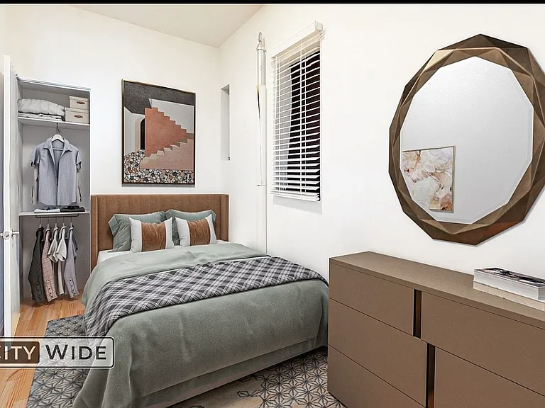 427 E 73rd St #5E — Photo 2