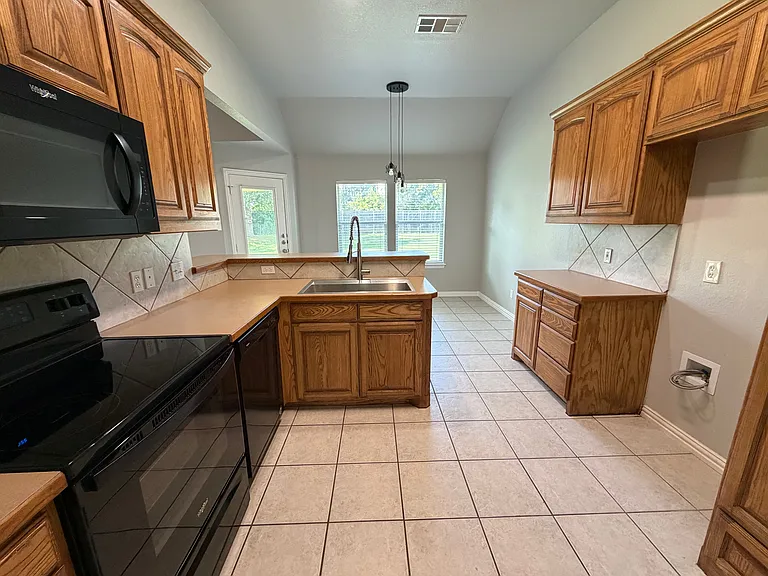 119 Clyde Dr — Photo 12
