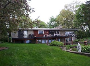 1550 River Rd, Saint Clair, MI 48079