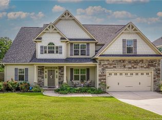 2733 Meadowmont Ln, Fayetteville, NC 28306
