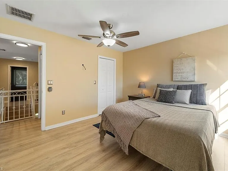 12341 Eagle Pointe Cir — Photo 27
