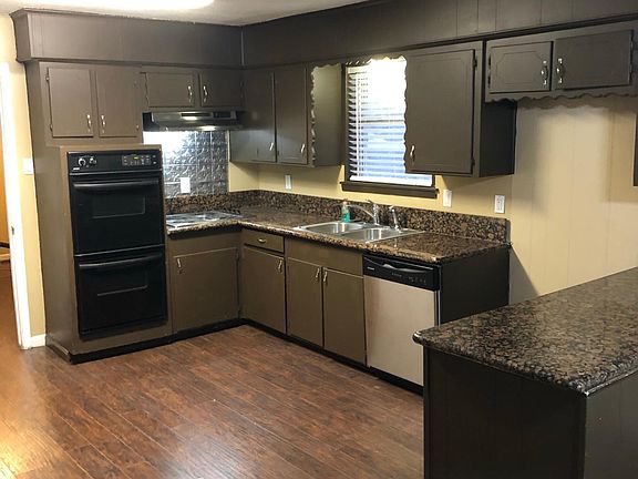 3rd image of 214 Kenway Dr