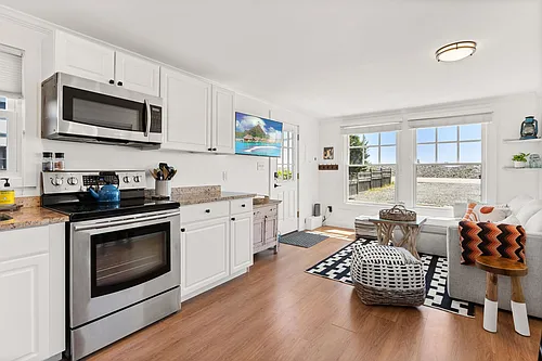 1611 Ocean Blvd Photo 1