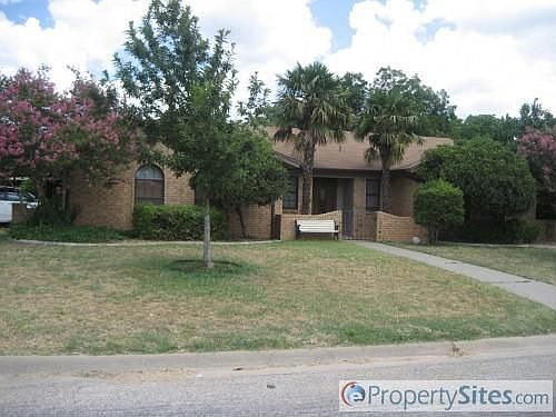 1st image of 3638 Clare Dr