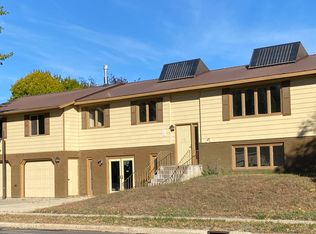 427 22nd St E, Williston, ND 58801