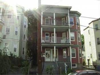 1st image of 7 Crowell St