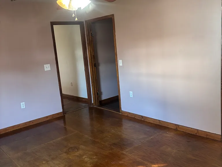 2515 Eagle St — Photo 24