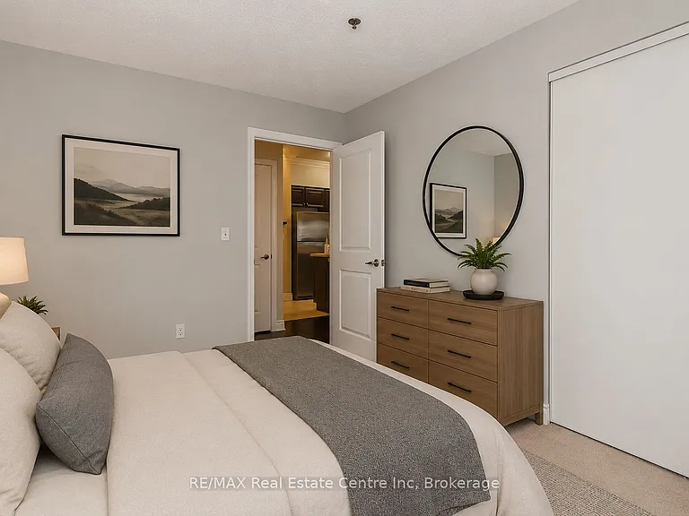 1440 Gordon St #105 — Photo 10