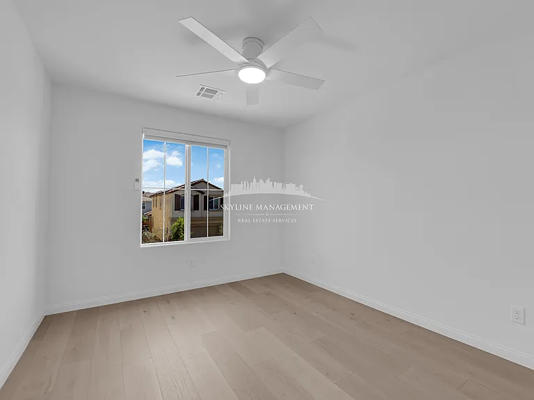 4066 Painted Lady Ave — Photo 23