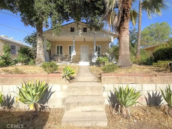 10610 Woodward Ave, Sunland, CA 91040