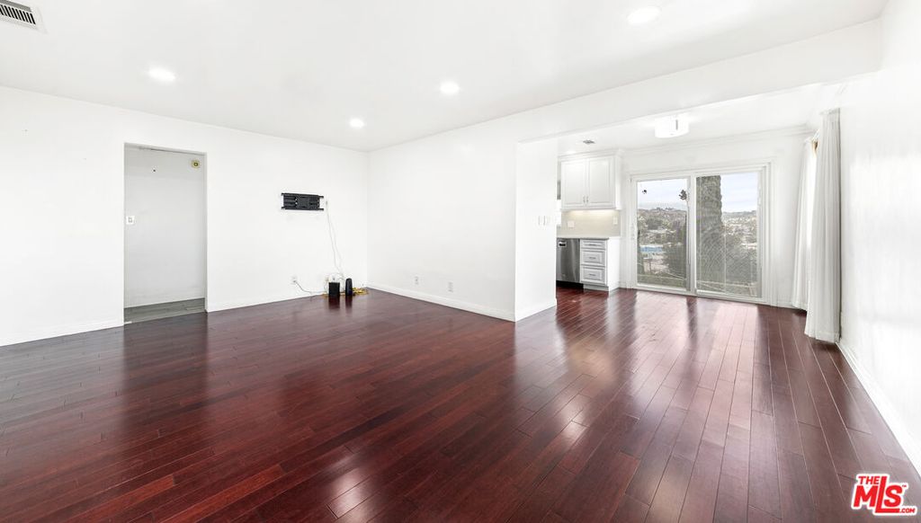 2343 Bullard Ave, Los Angeles, CA - View 4