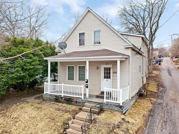 979 Agate St, Saint Paul, MN 55117