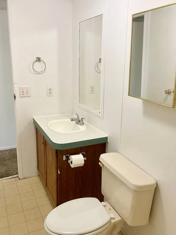 3 bed, 2.0 bath, 960 sqft, $1,200 — Photo 4