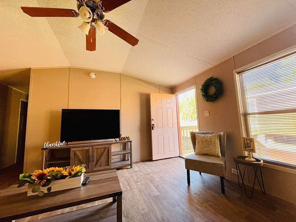2nd image of 606 Johnson Rd Lot 12