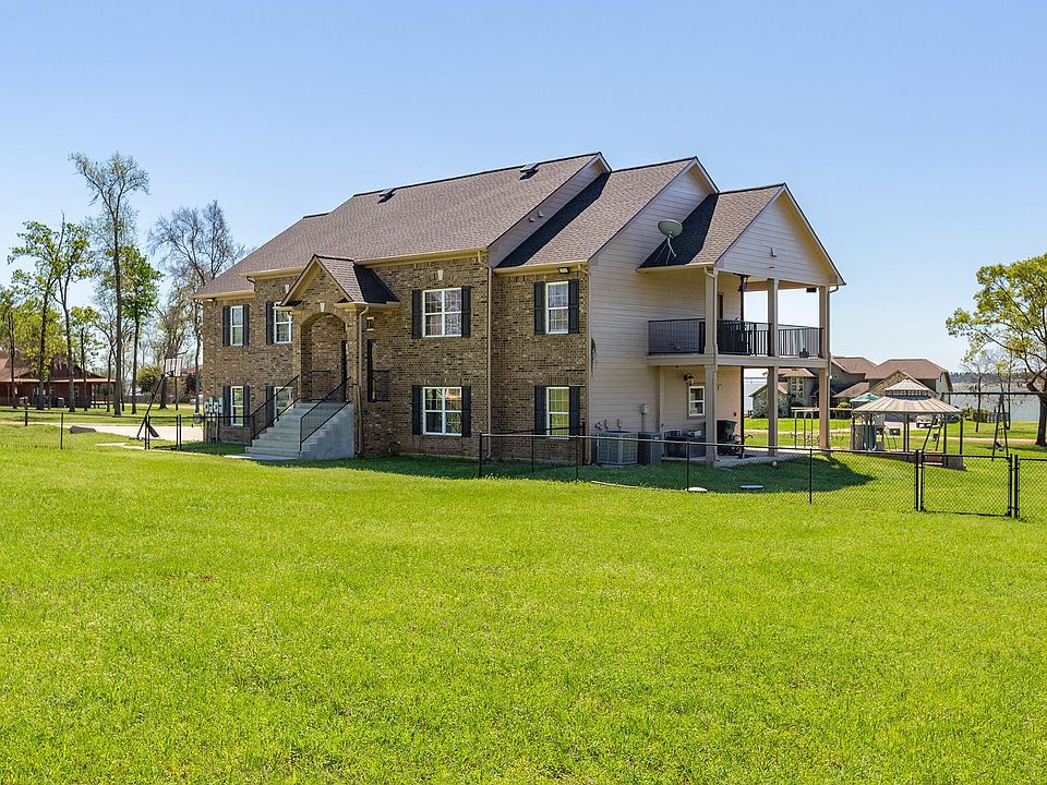 1st image of 264 Falcon Point