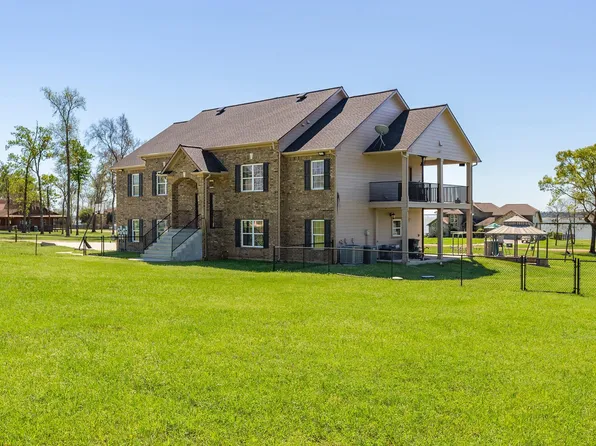 264 Falcon Point, Onalaska, TX 77360