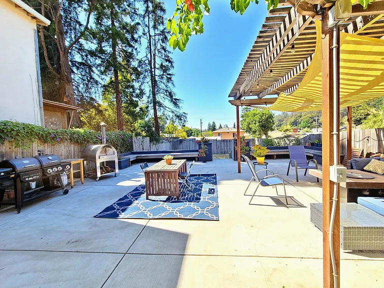3911 Burckhalter Ave — Photo 14