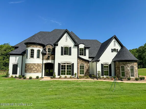 11210 Vickis Ln, Olive Branch, MS 38654