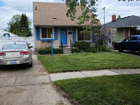 2082 Michigan Blvd, Lincoln Park, MI 48146