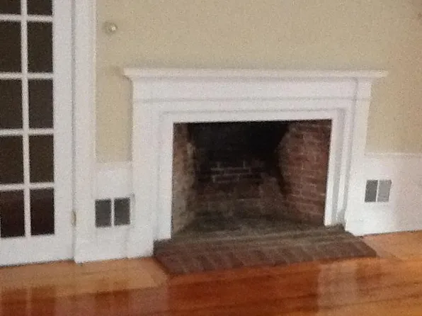 38 Bartlett St #2, Beverly, MA 01915