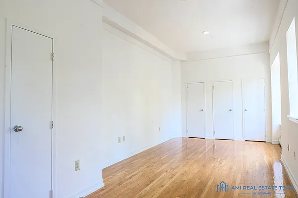 Rented by Skyward | media 5