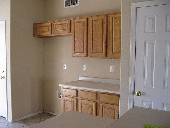 5th image of 7909 W Alex Ave