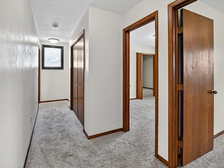 1014 N Westfield Rd — Photo 34