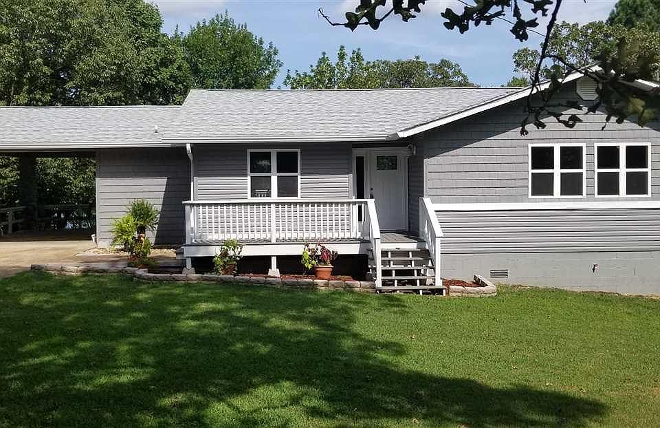 1st image of 157 W Lakeshore Dr