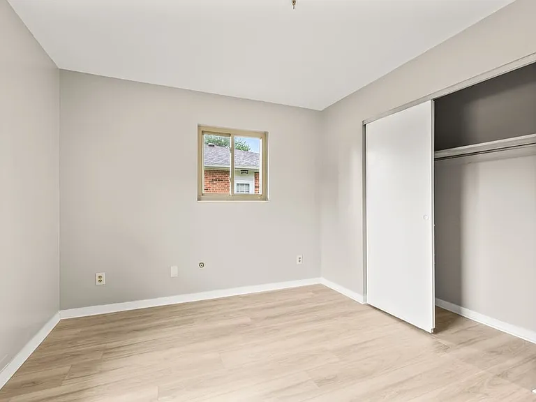 213 Southerly Hills Dr — Photo 20