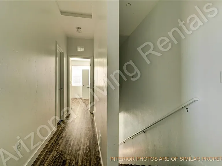 2132 Moyo Dr — Photo 11