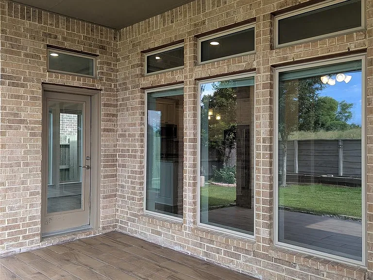 2043 Blackhawk Ridge Ln — Photo 43