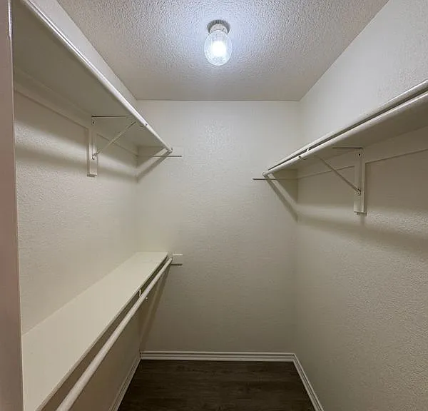 8128 Doreen Ave — Photo 10