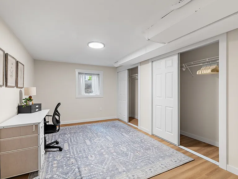 4305 NE 77th Ave — Photo 6