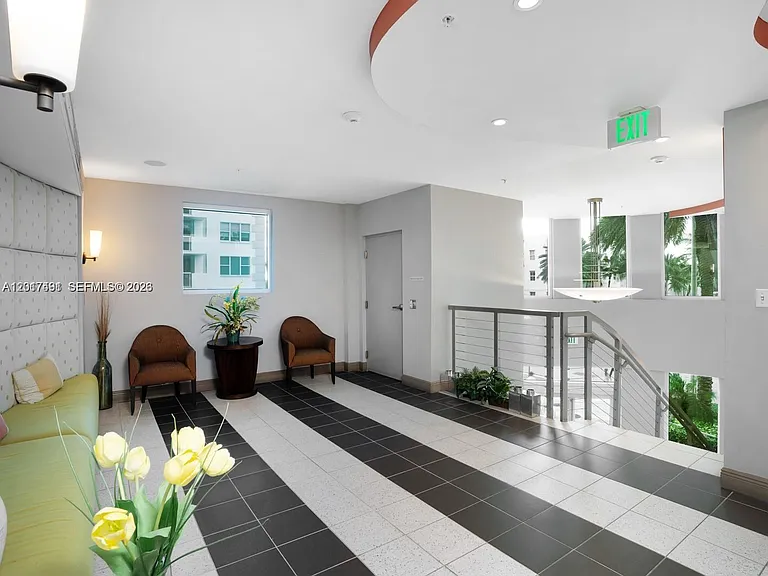 9201 Collins Ave #321 — Photo 22