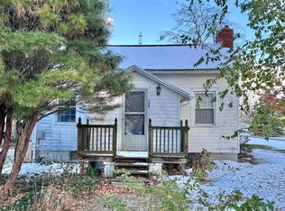 7489 Jefferson St, Adrian, MI 49221