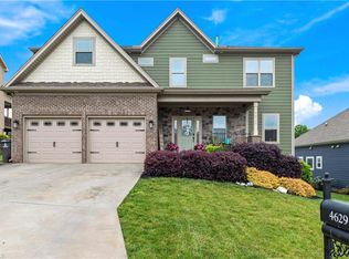 4629 Fairway Run Dr, Pfafftown, NC 27040