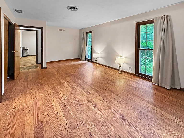 8321 Boomershine Rd — Photo 9