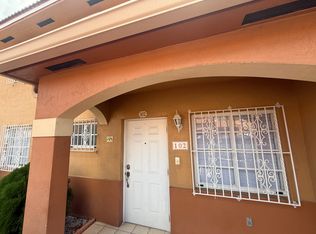2425 W 76th St APT 102, Hialeah, FL 33016
