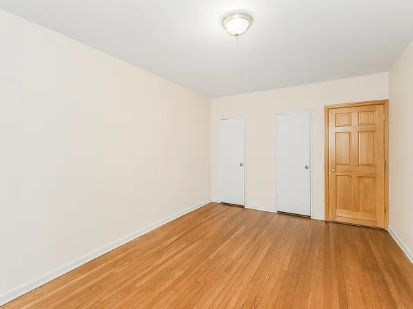 451 100th Street image 15 of 28