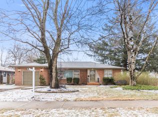 328 Le Grande Blvd, Aurora, IL 60506