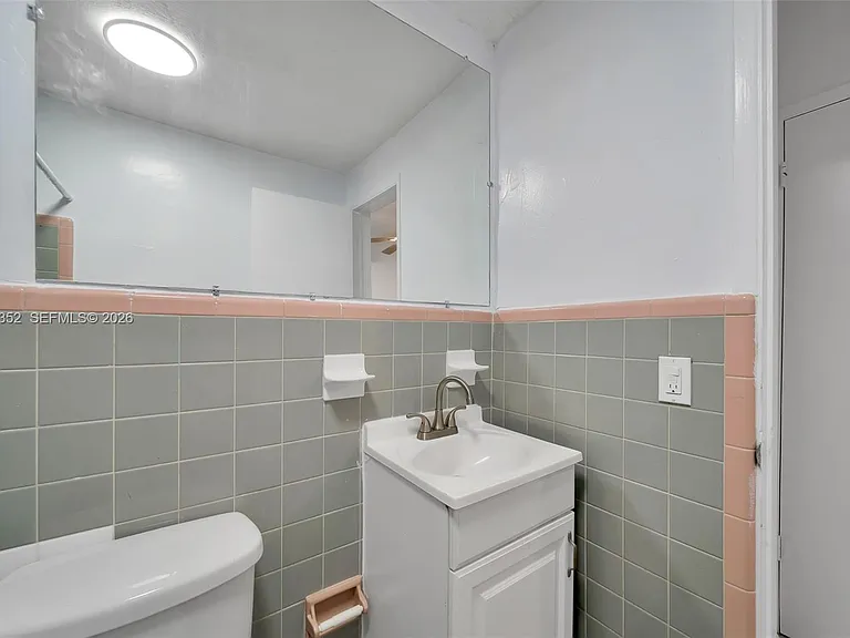 934 Meridian Ave #7 — Photo 15