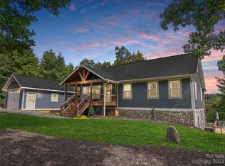 554 Rutherford Dr, Nebo, NC 28761