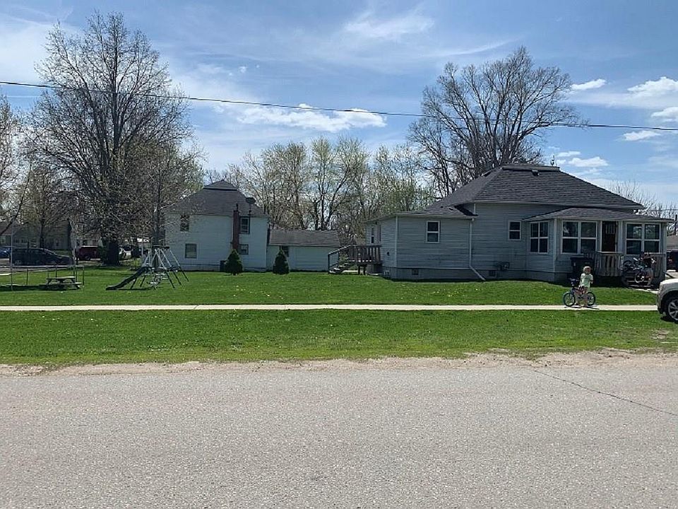 2105 Broadway St, Granger, IA 50109 Zillow