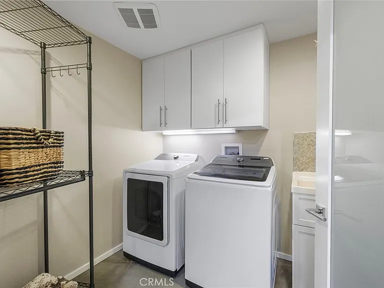 346 Y Pl — Photo 15