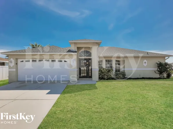 1016 SW 37th Ter, Cape Coral, FL 33914