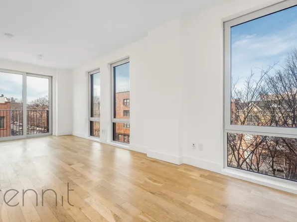 633 Marcy Avenue image 1 of 14