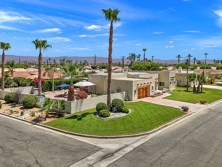 78710 Avenida Naranja — Photo 5