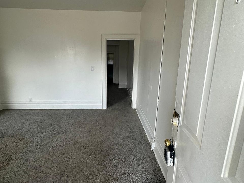 1st image of 433 N Ohio Ave