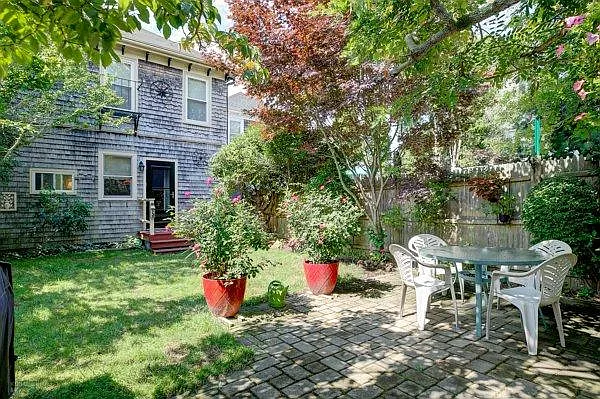 616 Thames St #1 — Photo 20