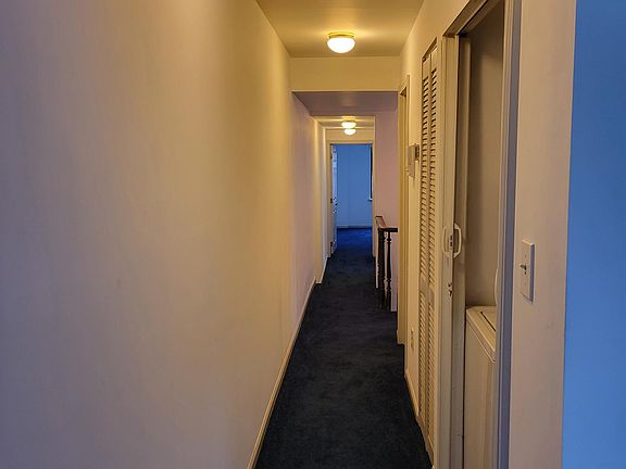 5th image of 1809 Fairmount Ave Unit 3